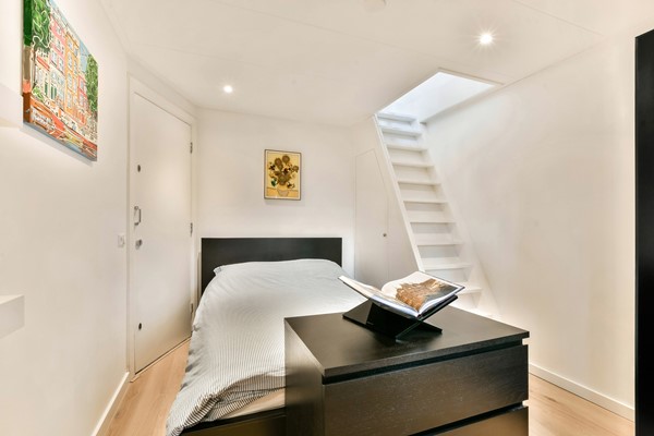 Photo - For sale: Esmoreitstraat 8H, 1055 CD Amsterdam